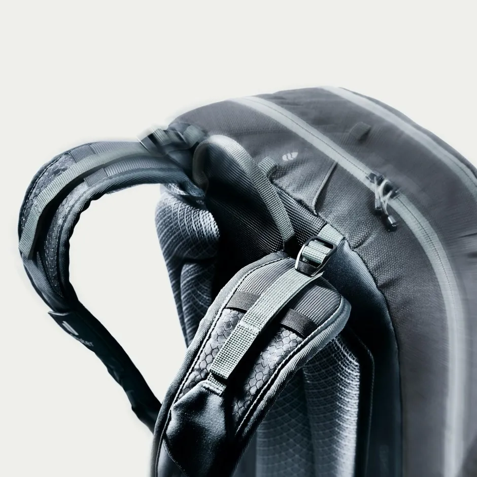 Deuter Fahrradrucksäcke-- Attack 16 - Bike-Rucksack