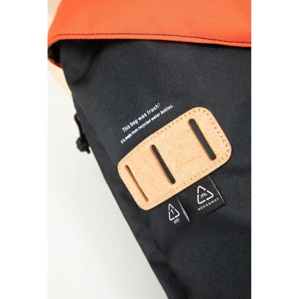 - Colorado 19 Reborn Series Backpack - Daypack < Doughnut New