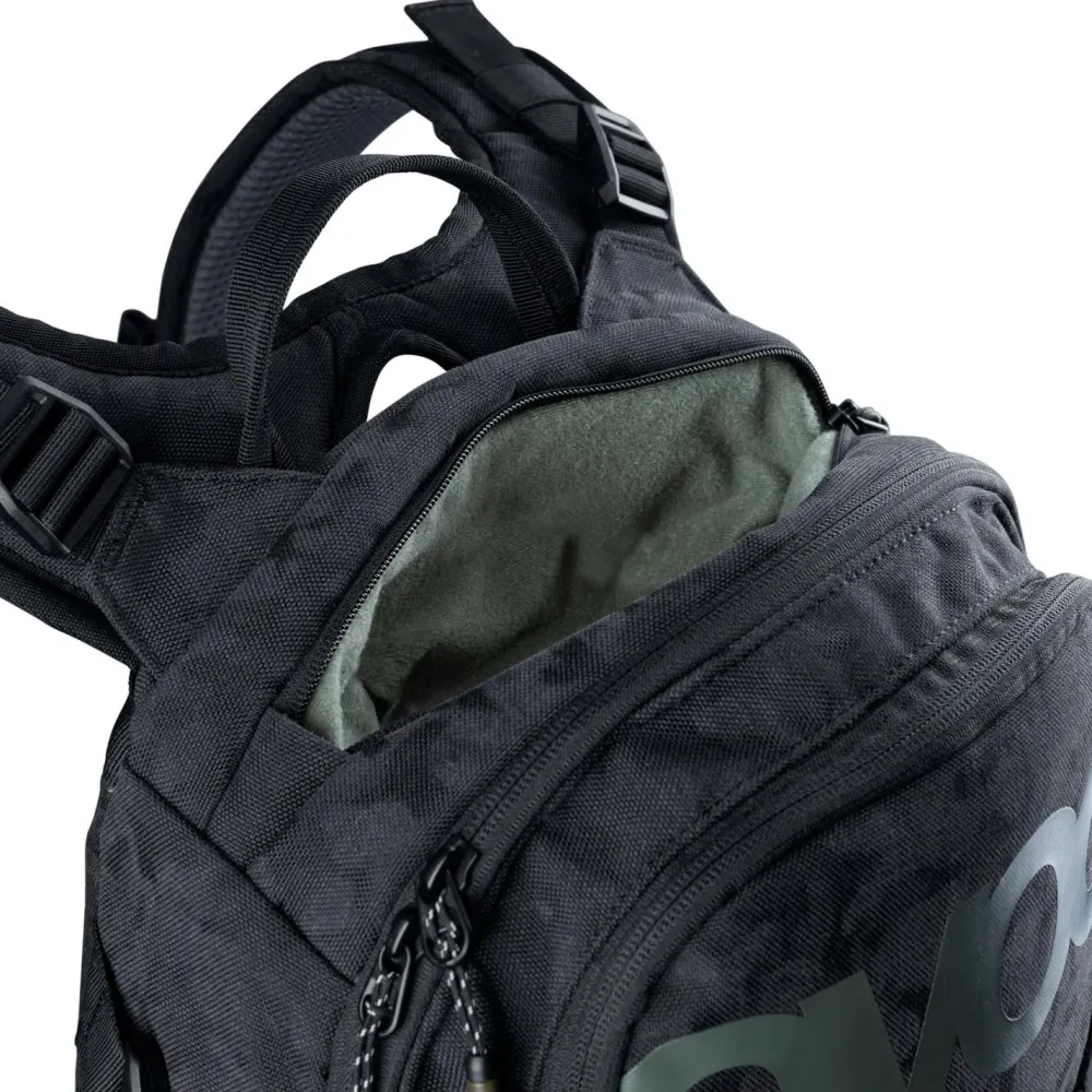 - Trail Builder 35 - Bike-Rucksack < Evoc