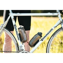 Fidlock - Twist Bottle 590 Antibacterial + Bike Base - Fahrrad Trinkflasche Transparent Black / Light Green Dirt Cover