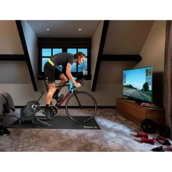 Garmin Fitness-Ausrüstung|Trainingsgeräte-- Tacx Flux S Smart-Trainer - Rollentrainer