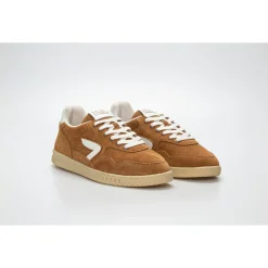 - Vancouver - Sneaker < HUB Clearance