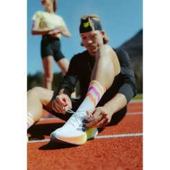 INCYLENCE Radsocken|Socken-- Ultralight Waves - Laufsocken