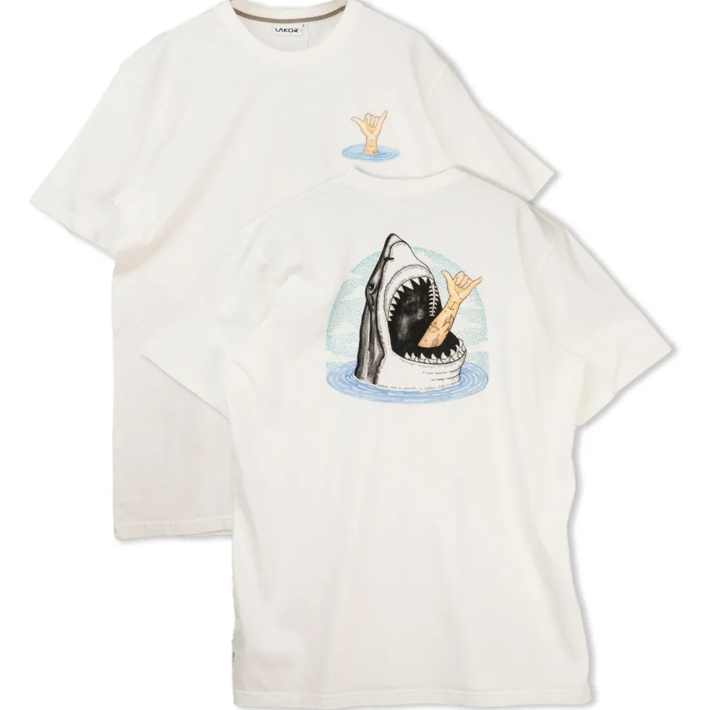 - Back Attack T-hirt - T-hirt < LAKOR New