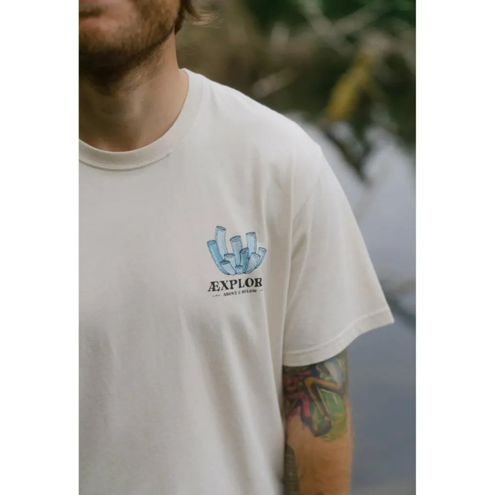 LAKOR - Underwater Garden T-Shirt - T-Shirt Rainy Day Best