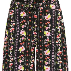- Woen' Irree. - hort < Maloja Discount