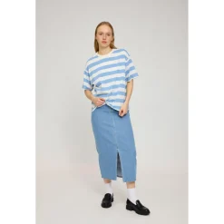 - Woen' Bock tripe T - T-hirt < Mazine