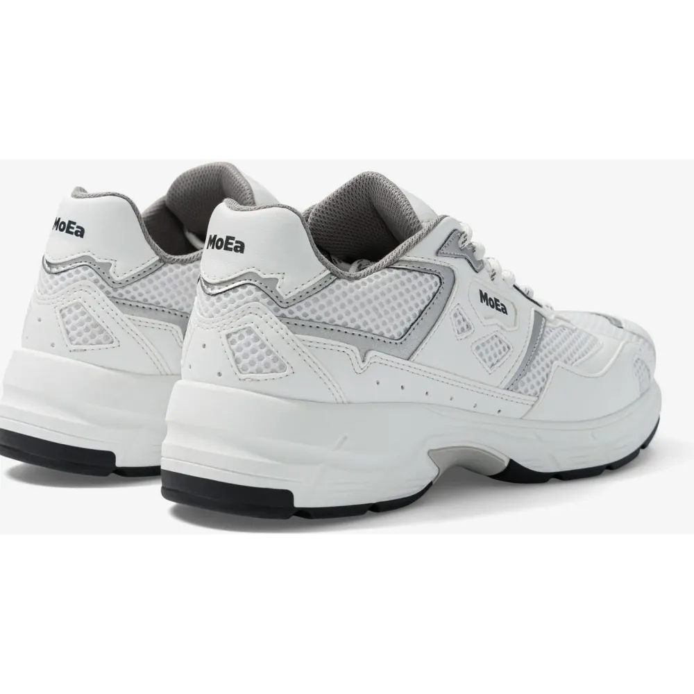 MoEa - Gen8 Corn - Sneaker Sale