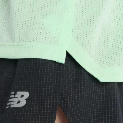 New Balance - Athetic Graphic T-hirt - aufhirt