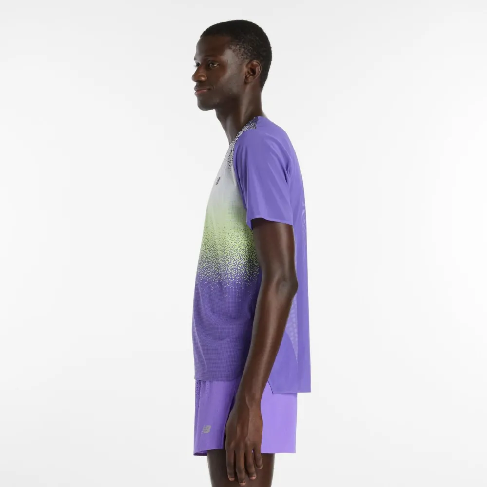 - Race Day Utra ight Printed T-hirt - aufhirt < New Balance