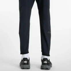- Run Eentia Jogger - aufhoe < New Balance New