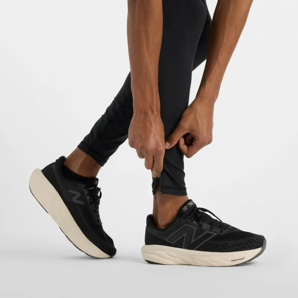 New Balance - Sleek Pocket Tight - Lauftights Black Online
