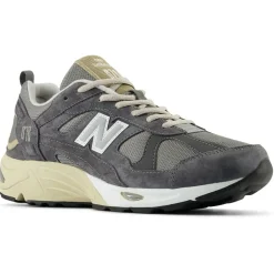 New Balance Sneaker-- 878 - Sneaker