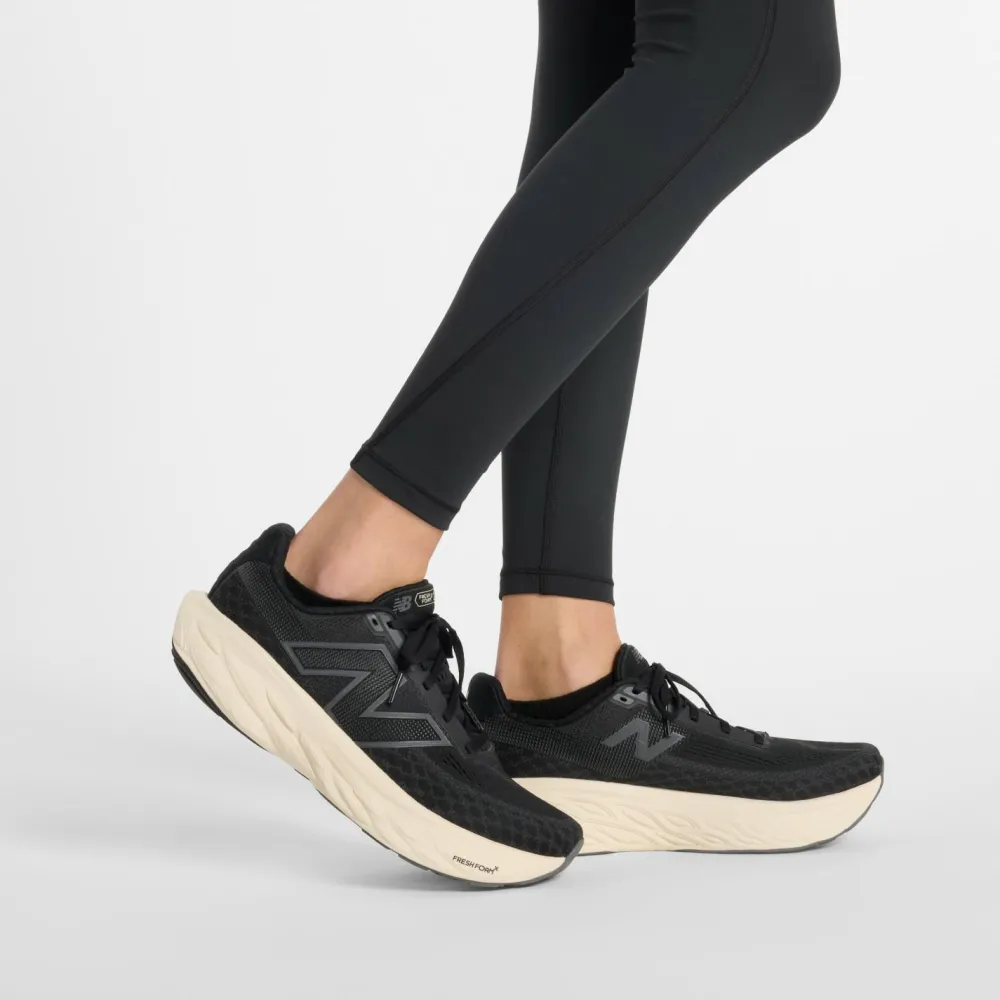 New Balance - Women's RC Legging 25'' - Lauftights Outlet