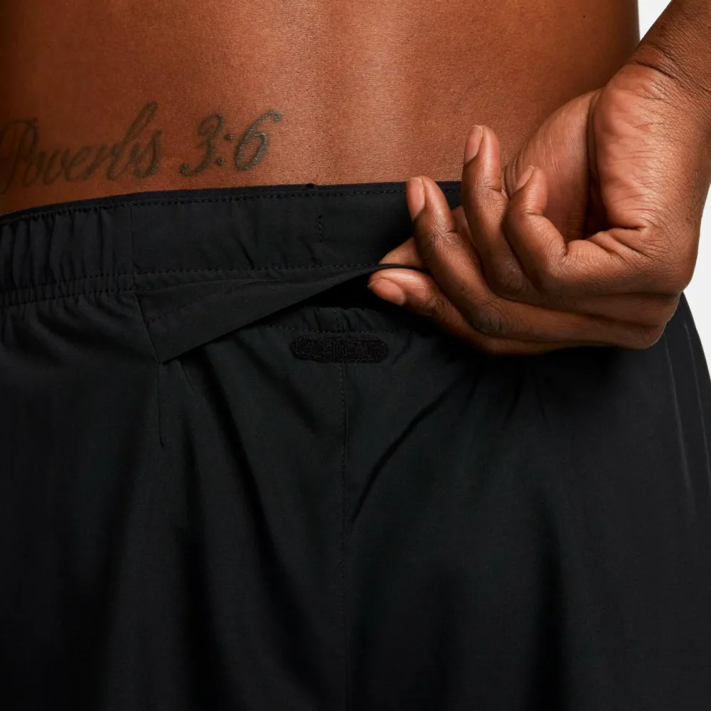 Nike - Challenger Dri-FIT Laufshorts mit Futter - Trainingshose Black / Black / Black / Reflective Silver Online