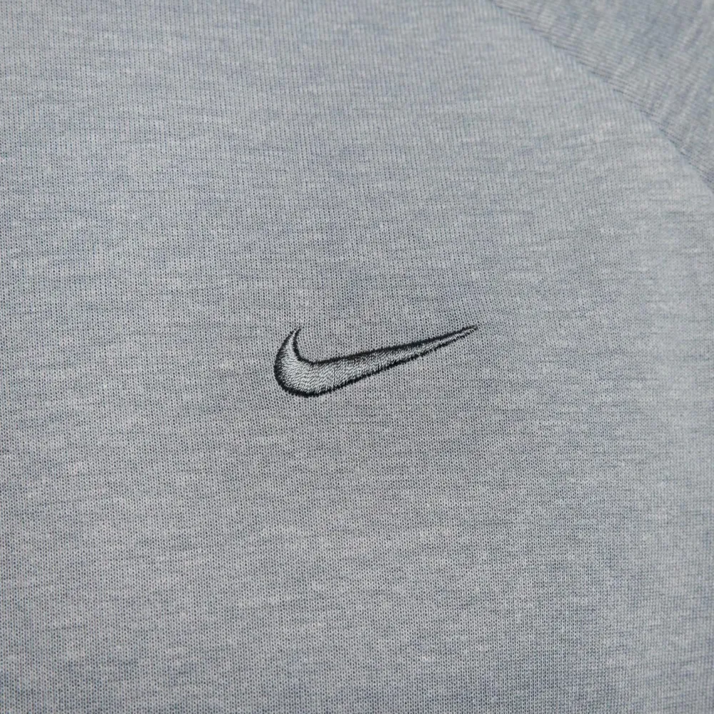 - Priary Dri-Fit UV Training - Hoodie < Nike Best