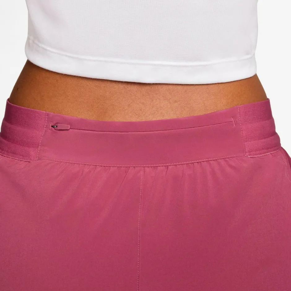 Nike Laufbekleidung|Hosen-- Women's Swift Dri-Fit Mid-Rise 2-In-1 Shorts - Laufshorts Sweet Beet / Reflective Silver