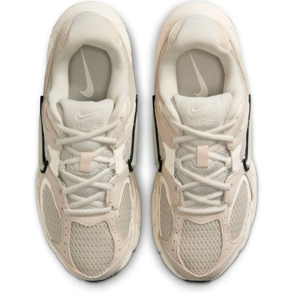 Nike Sneaker-- Women's V5 RNR - Sneaker