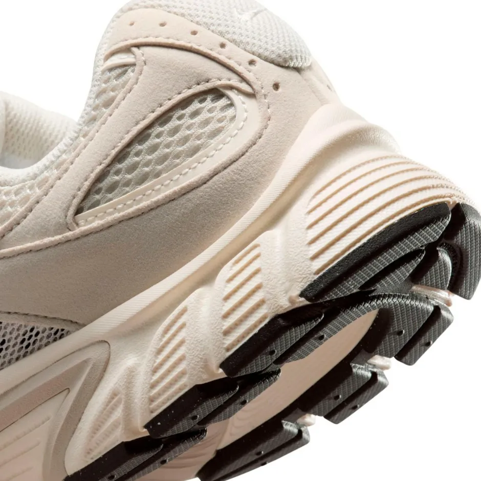Nike Sneaker-- Women's V5 RNR - Sneaker