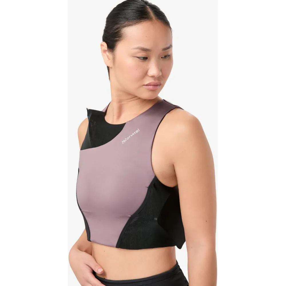 - Woen' Trai Cropped Top - port-BH < NNormal New