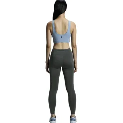 On - Woen' Core 2-In-1 Crop - Top
