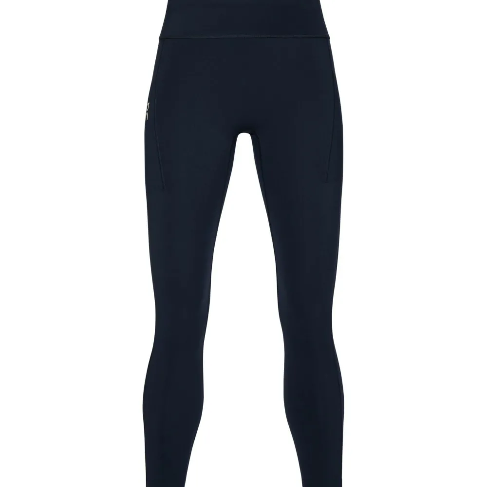- Woen' Perforance Tight 7/8 - auftight < On Sale