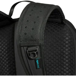 - Eco 18L Backpack - Daypack < Pacsafe Outlet