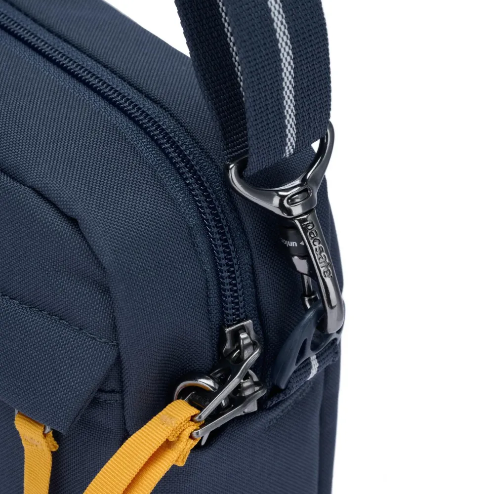Pacsafe - Go Crossbody 2,5 - Umhängetasche