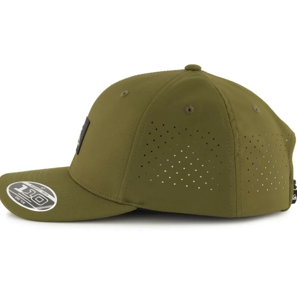 - Adapted - Cap < Quiksilver Hot