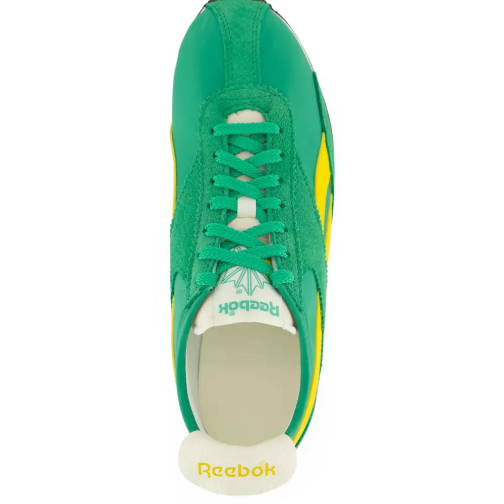 - R00 - Sneaker < Reebok Hot