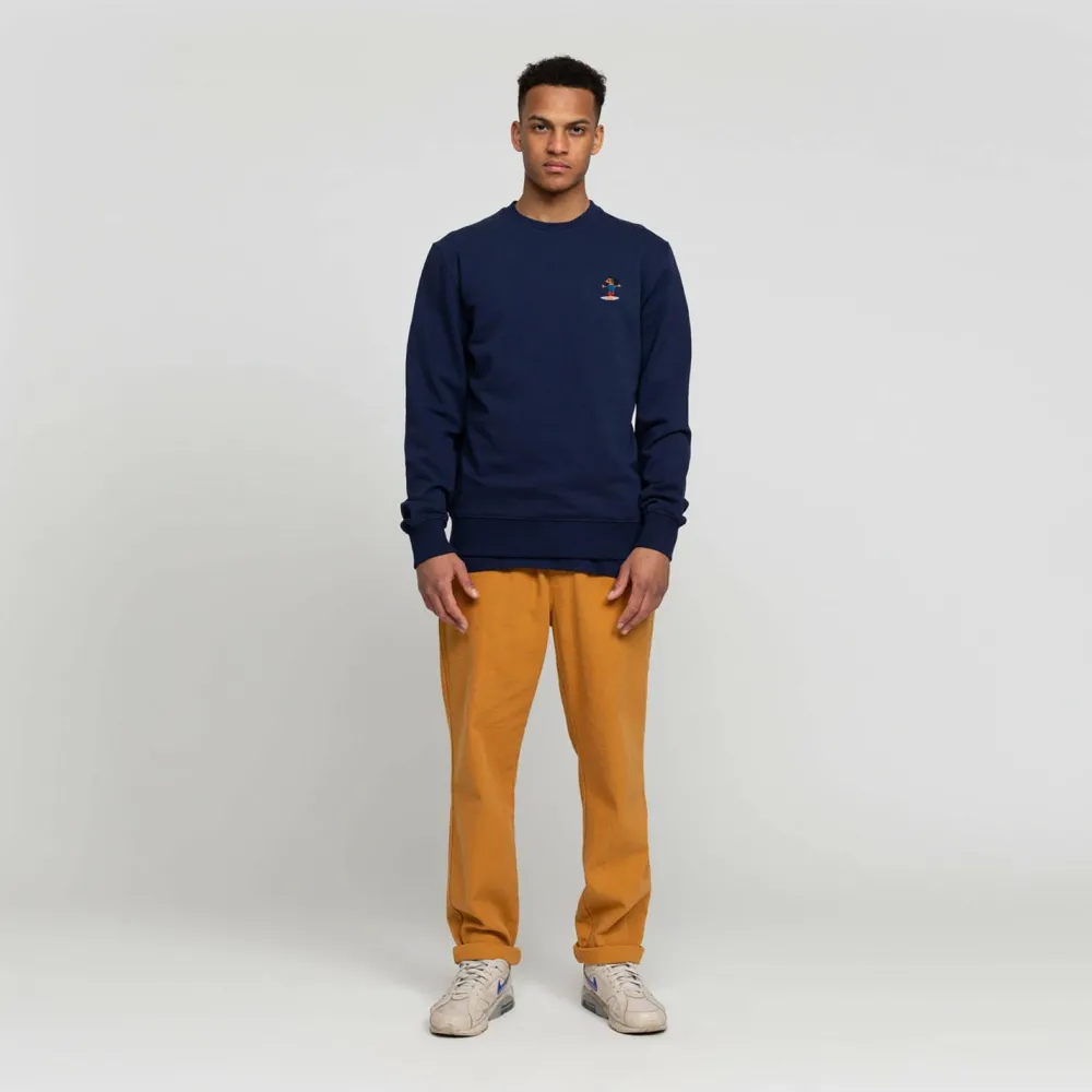 - ight Crewneck - Puover < Revolution