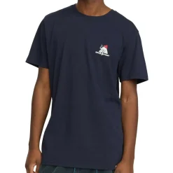 Revolution - Printed T-Shirt Red Hat - T-Shirt