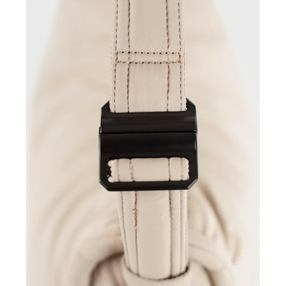 - Curve Halfmoon Bag - Umhängetasche < Sandqvist Clearance