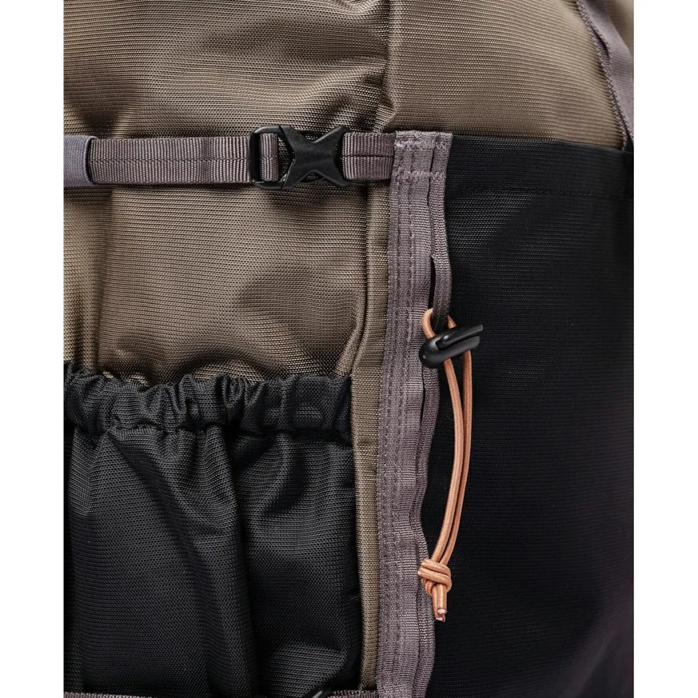 Sandqvist - Forest Hike 20 + 9 - Wanderrucksack Black Hot