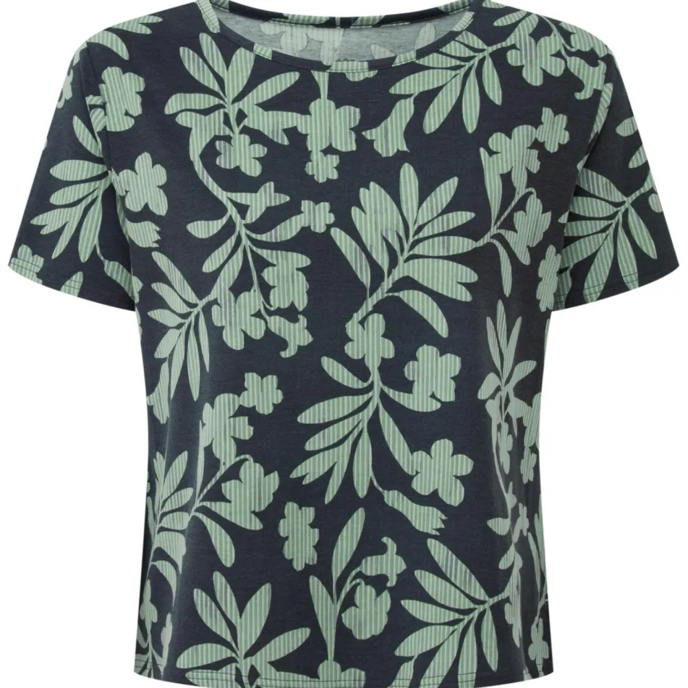 Sherpa - Women's Neha Relaxed Tee - T-Shirt Online