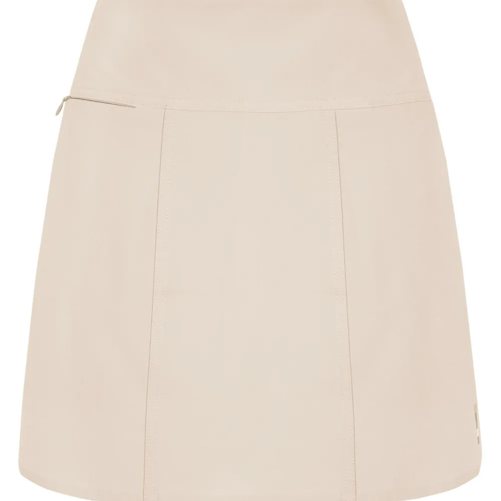 Sherpa - Women's Sajilo Adventure Skort - Skort Outlet