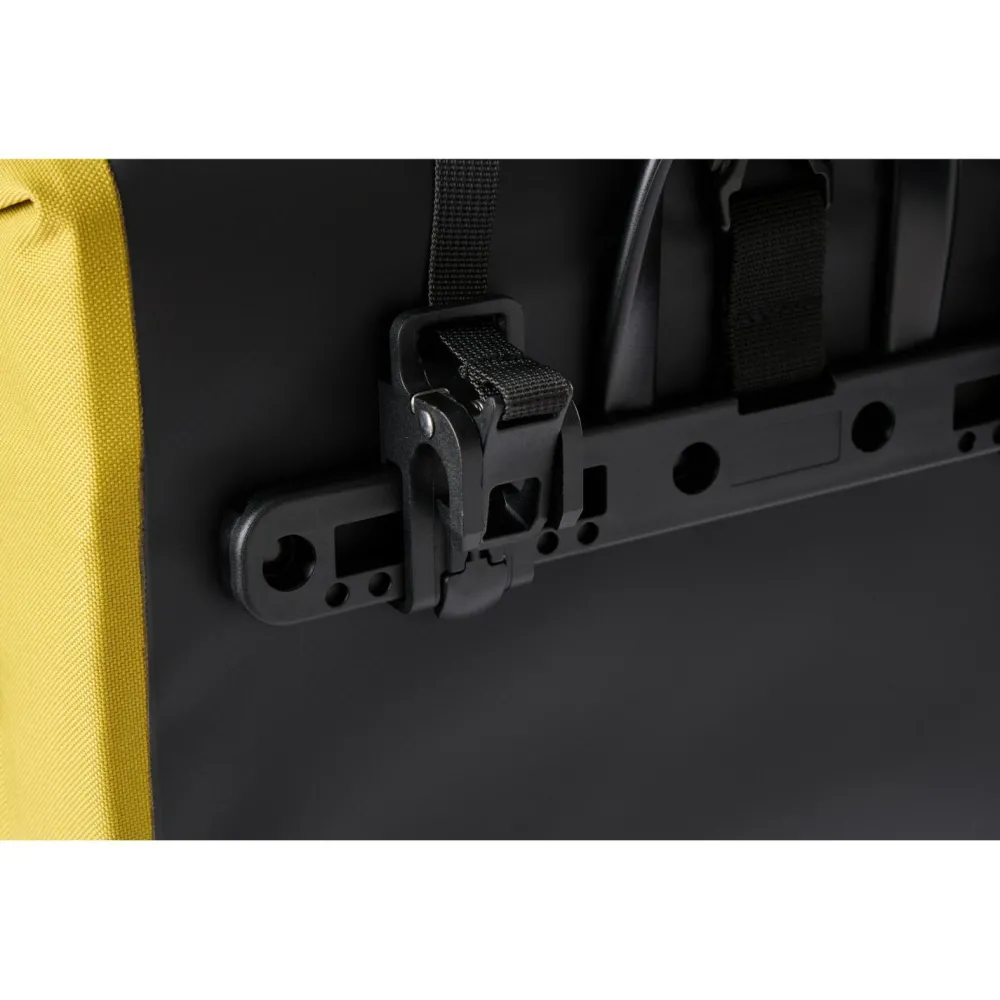 - GranvikSt. Back Pannier 22 - Gepäckträgertaschen < Stoic Discount