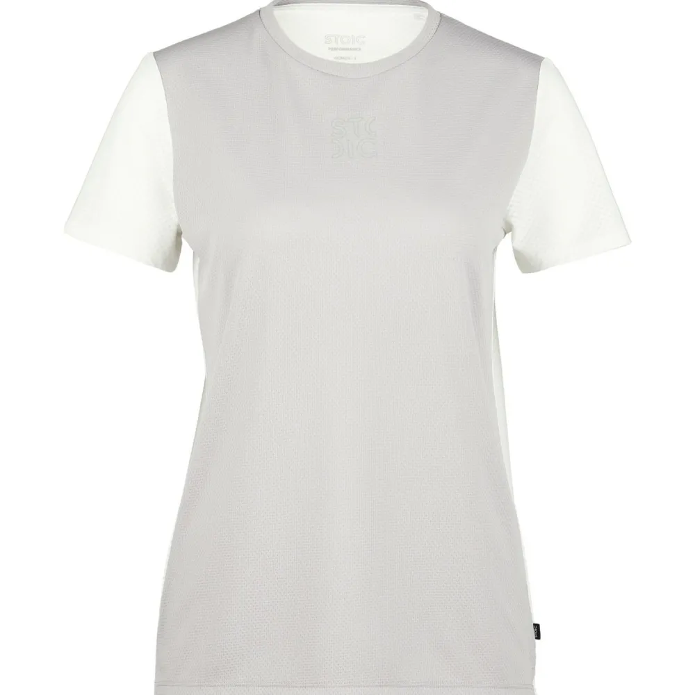 - Woen' Perforance Forvikt. Tee - Funktionhirt < Stoic Best