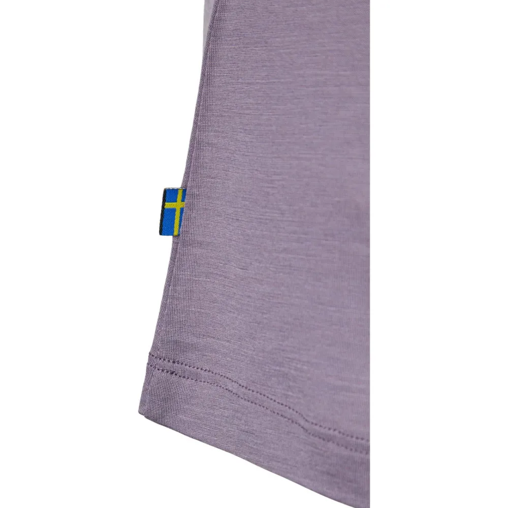 - Woen' Perforance erino150 Bydaent. Tank - erinohirt < Stoic