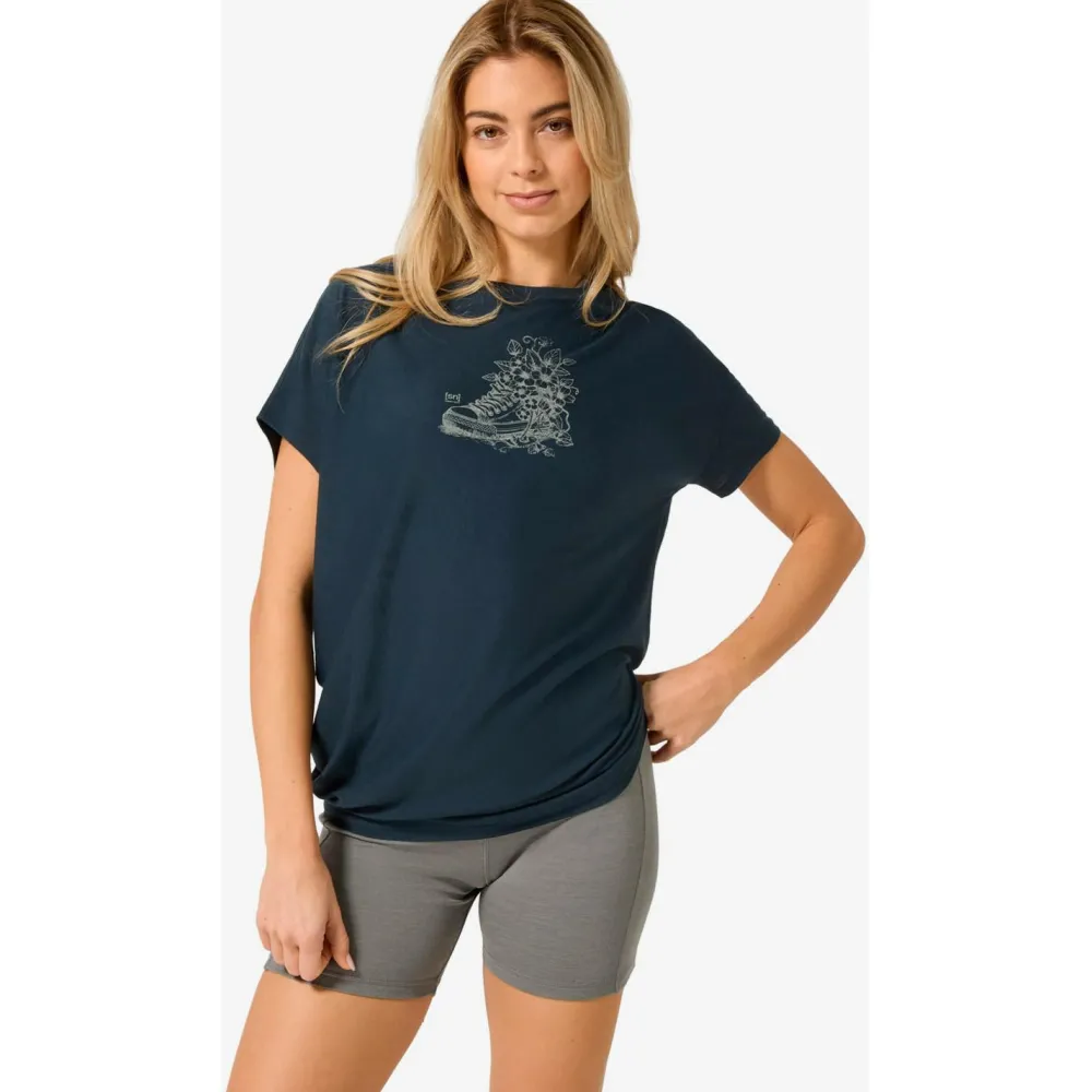- Woen' Fower neaker ooe Tee - erinohirt < super.natural Outlet