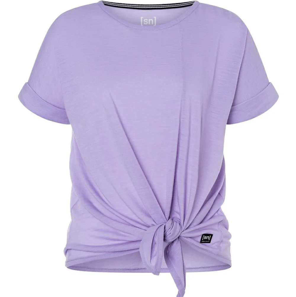 - Woen' JP Knot Tee - erinohirt < super.natural New