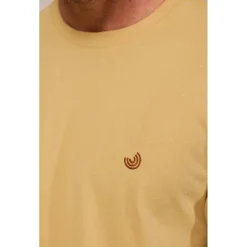 - Qalito - T-hirt < TWOTHIRDS Best